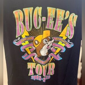 BUC-EE’S tour t shirt size small in GUC